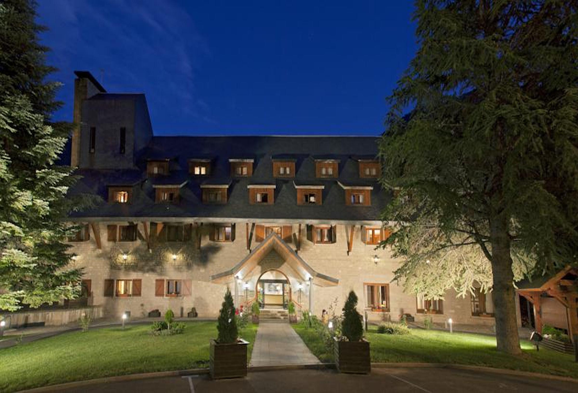 Parador De Arties Exteriör bild