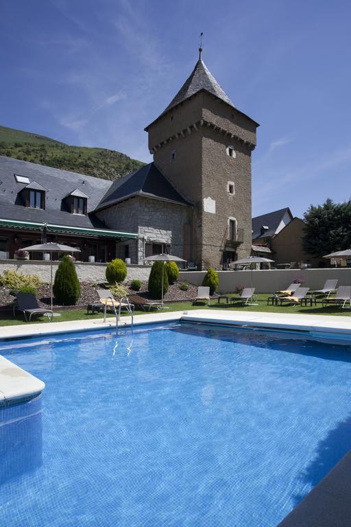 Parador De Arties Exteriör bild